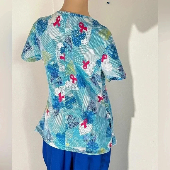 Flex Scrub Top Breast Cancer Awareness Stretchy W/Side Seam Pockets Size Large - Picture 2 of 9